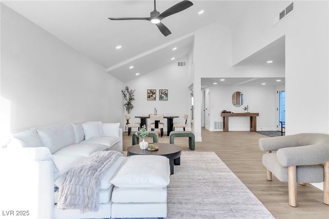 3039 Bel Air Drive, Las Vegas, NV 89109