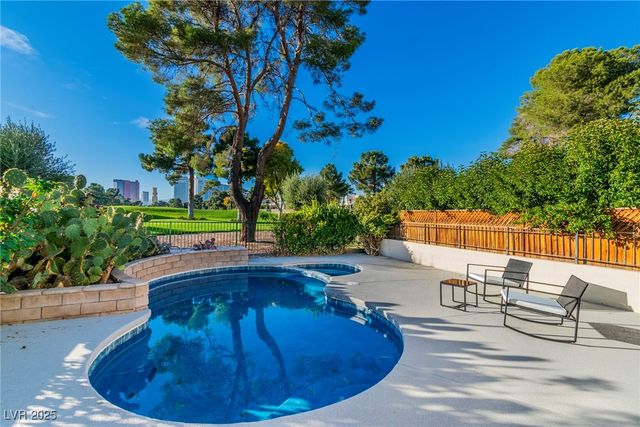 3039 Bel Air Drive, Las Vegas, NV 89109