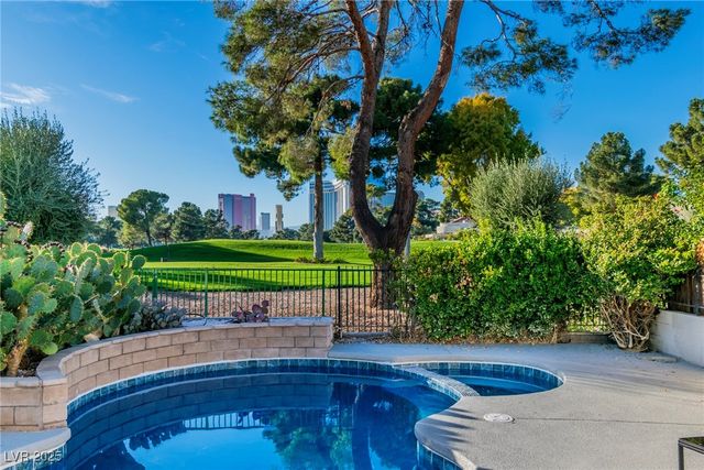 3039 Bel Air Drive, Las Vegas, NV 89109