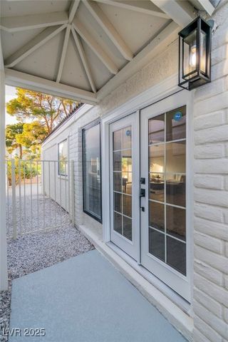 3039 Bel Air Drive, Las Vegas, NV 89109