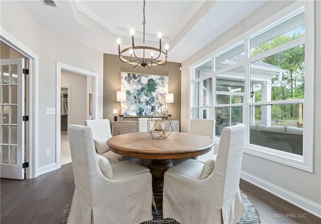 4064 Lakeside Club Drive, College Station, TX 77845