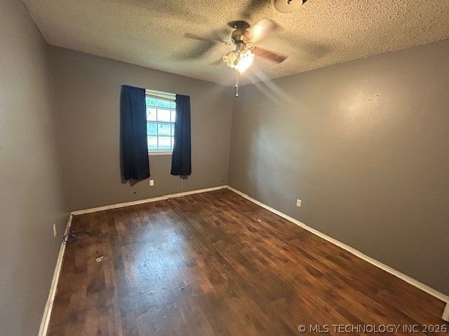 909 NW 10th Street, Stigler, OK 74462