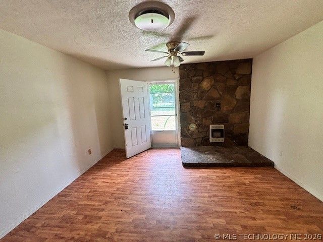 909 NW 10th Street, Stigler, OK 74462
