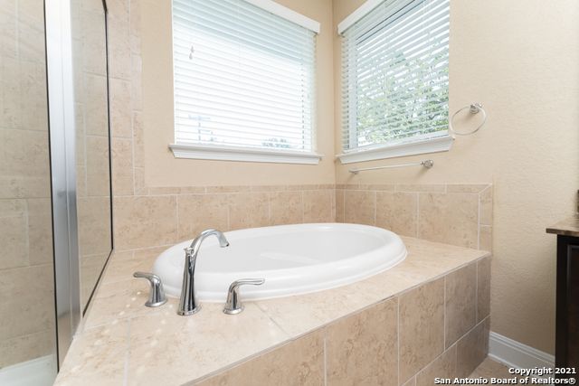 12130 Hideaway, San Antonio, TX 78254