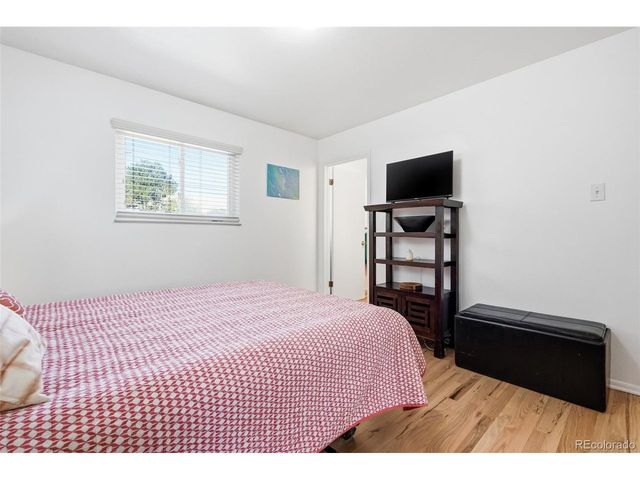 749 S Hudson St, Denver, CO 80246