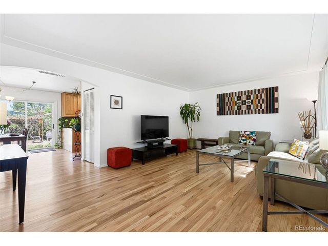 749 S Hudson St, Denver, CO 80246