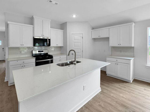 32 Plantation Drive, Mayflower, AR 72106