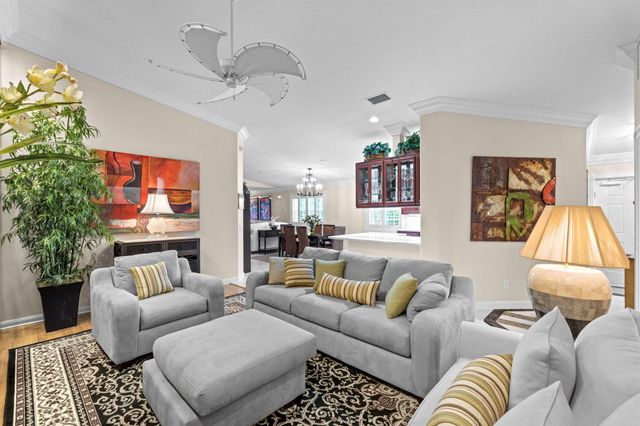 3022 Verdmont Lane, Wellington, FL 33414