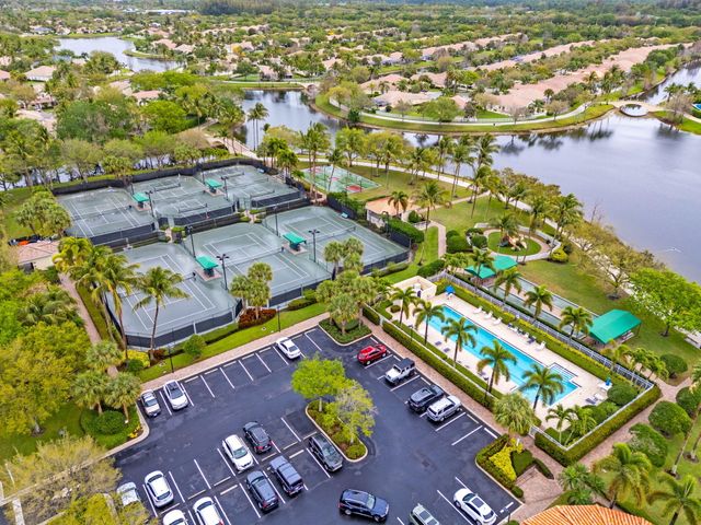 3022 Verdmont Lane, Wellington, FL 33414