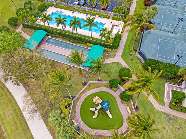 3022 Verdmont Lane, Wellington, FL 33414