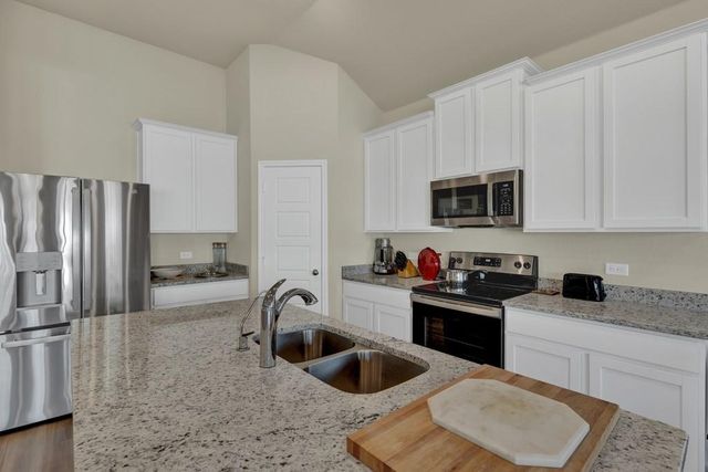 1144 Water VLY, Seguin, TX 78155