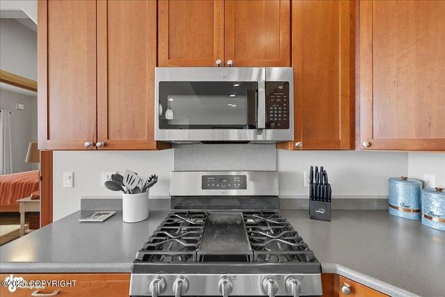 2960 Golden Plover Avenue, Homer, AK 99603