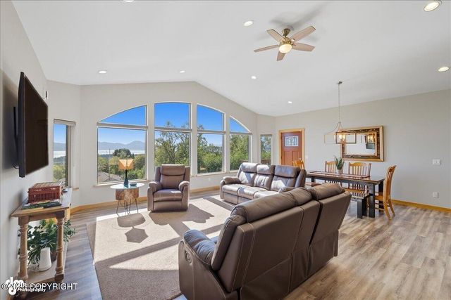 2960 Golden Plover Avenue, Homer, AK 99603