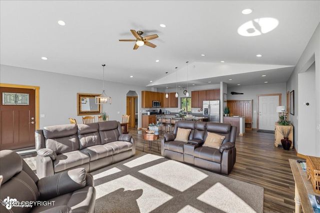 2960 Golden Plover Avenue, Homer, AK 99603