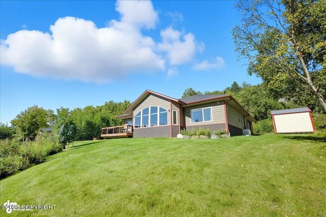 2960 Golden Plover Avenue, Homer, AK 99603