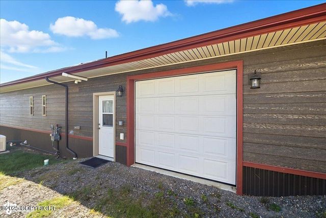 2960 Golden Plover Avenue, Homer, AK 99603