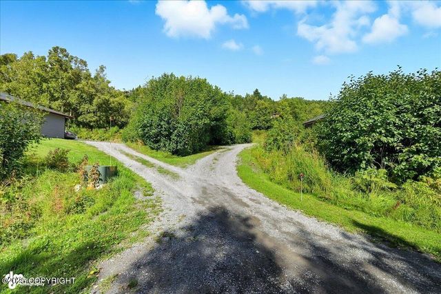 2960 Golden Plover Avenue, Homer, AK 99603