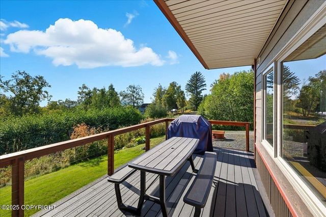 2960 Golden Plover Avenue, Homer, AK 99603