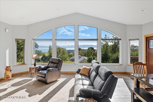 2960 Golden Plover Avenue, Homer, AK 99603