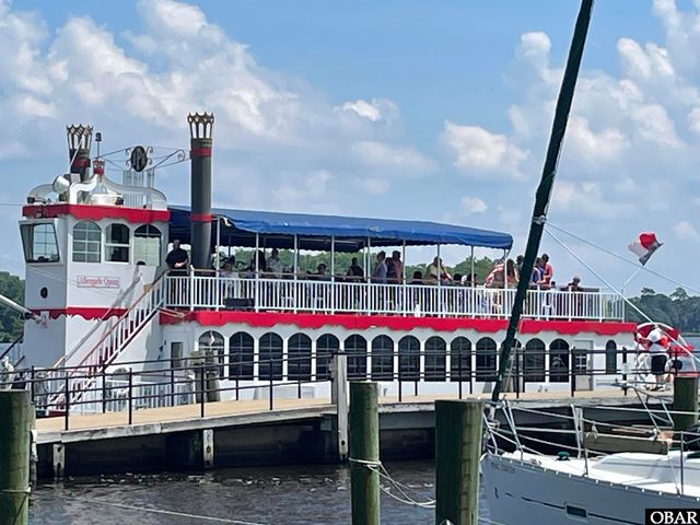 102 W Eden Street, Edenton, NC 27932