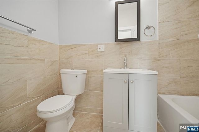 130 Wilkinson Avenue 2, Jersey City, NJ 07305