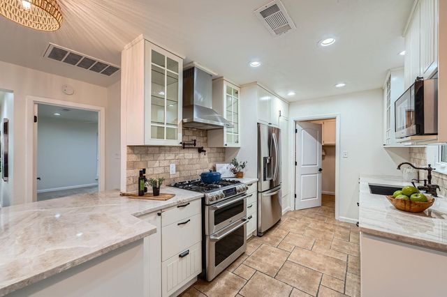 3501 Fleetwood DR, Austin, TX 78704