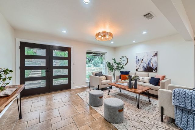 3501 Fleetwood DR, Austin, TX 78704