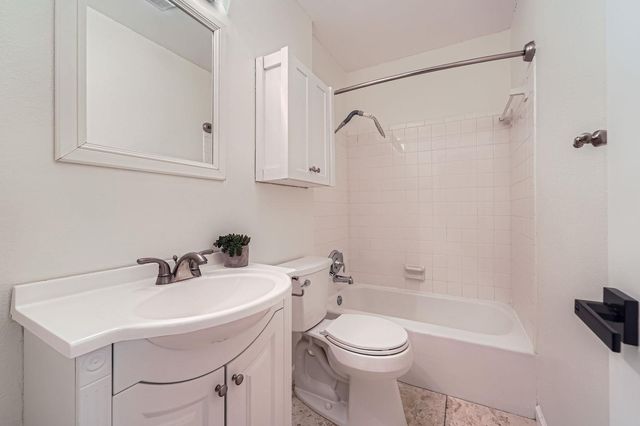3501 Fleetwood DR, Austin, TX 78704
