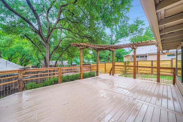 3501 Fleetwood DR, Austin, TX 78704