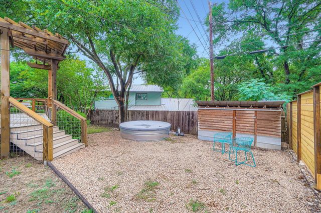 3501 Fleetwood DR, Austin, TX 78704
