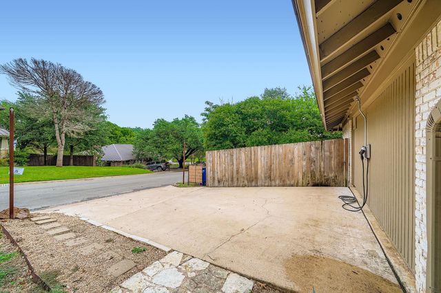 3501 Fleetwood DR, Austin, TX 78704