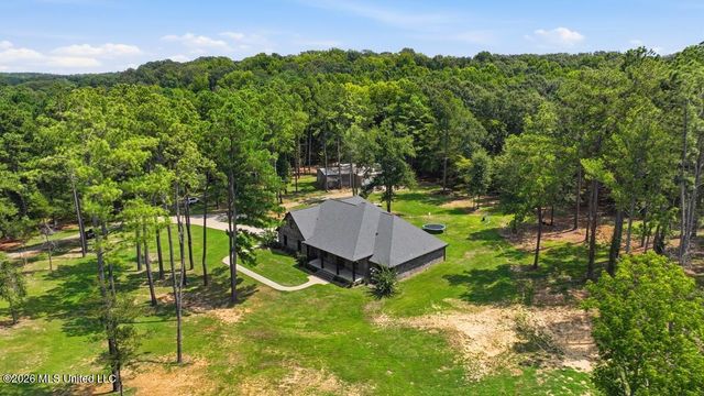 113 Trails End, Flora, MS 39071