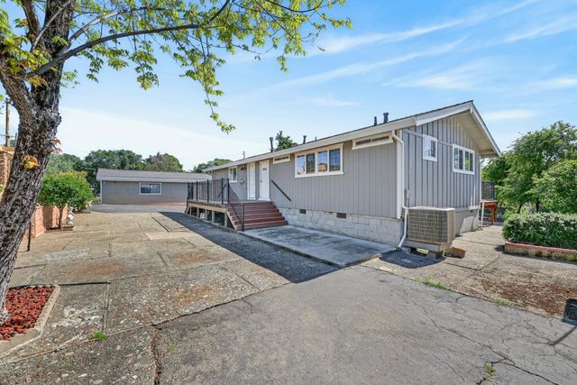 6225 Crystal Blvd, El Dorado, CA 95623