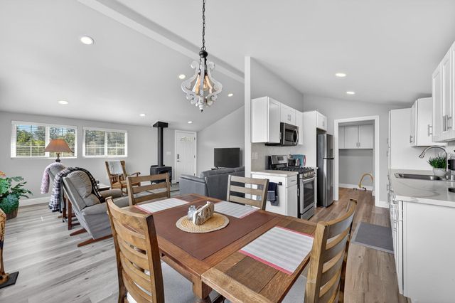 6225 Crystal Blvd, El Dorado, CA 95623