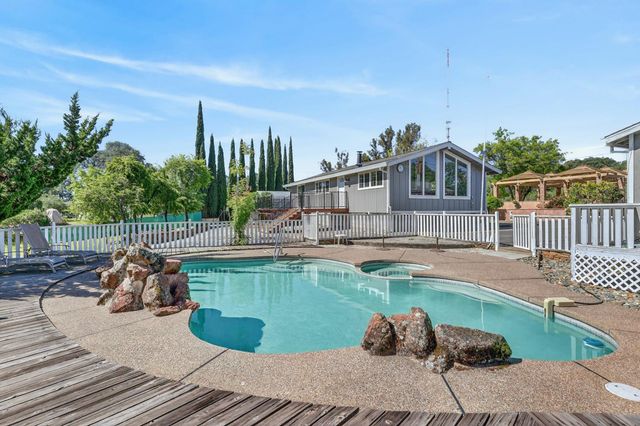 6225 Crystal Blvd, El Dorado, CA 95623