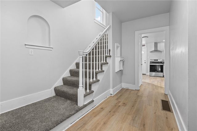 2929 Middletown Rd, Crafton Heights, PA 15204