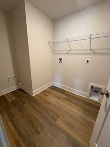 326 Stately Court, Adams Twp, PA 16046