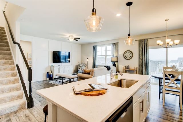 326 Stately Court, Adams Twp, PA 16046