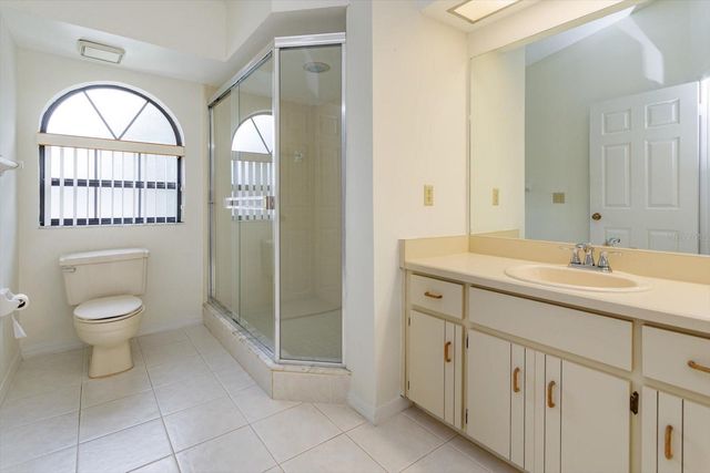 1055 KENSINGTON PARK DRIVE 711, Altamonte Springs, FL 32714