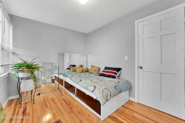 172 Park Avenue, Keansburg, NJ 07734