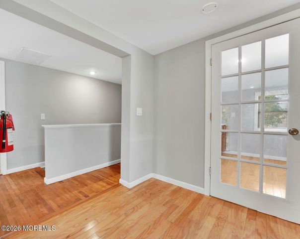 172 Park Avenue, Keansburg, NJ 07734