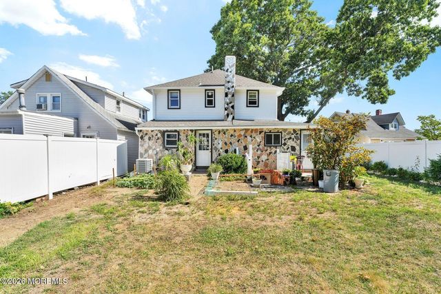 172 Park Avenue, Keansburg, NJ 07734