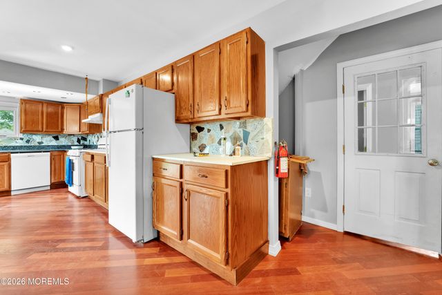 172 Park Avenue, Keansburg, NJ 07734