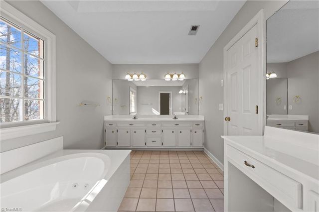 2508 Deer Rack Circle, Kernersville, NC 27284