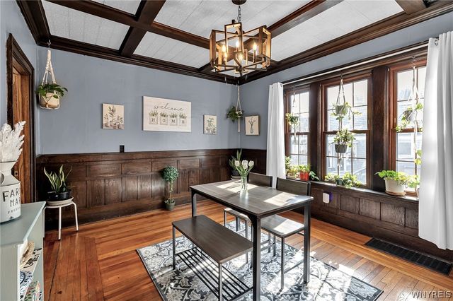 61 Burch Avenue, West Seneca, NY 14210