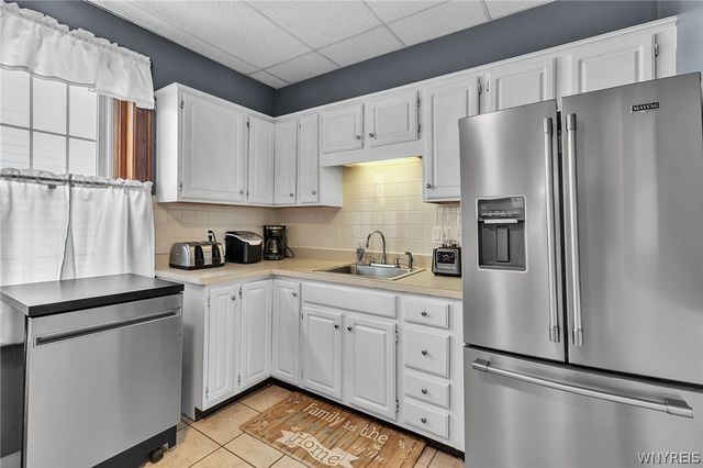 61 Burch Avenue, West Seneca, NY 14210