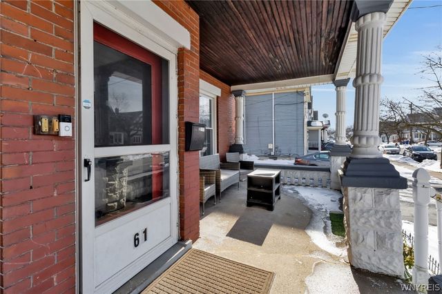 61 Burch Avenue, West Seneca, NY 14210