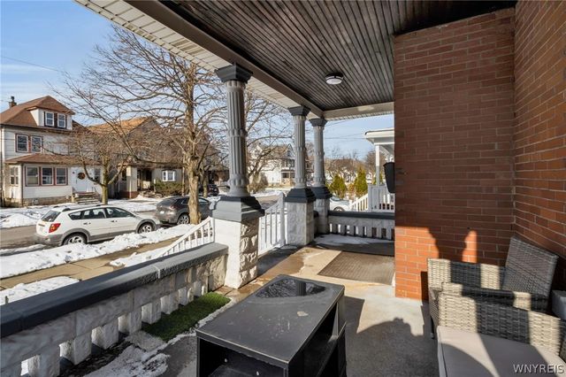 61 Burch Avenue, West Seneca, NY 14210