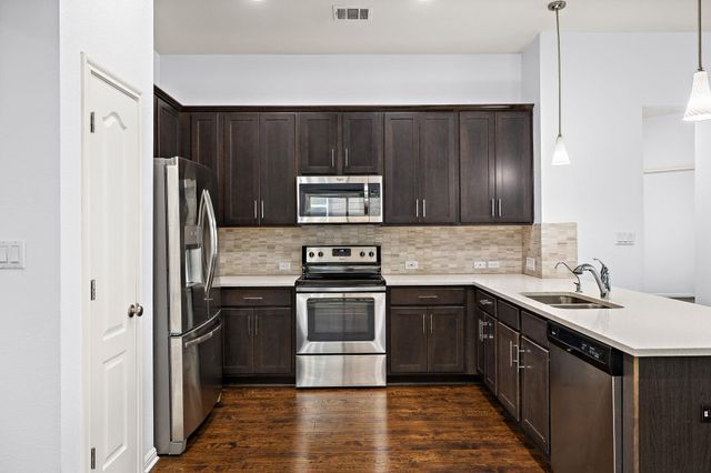 706 Coconut Grove ST, Pflugerville, TX 78660