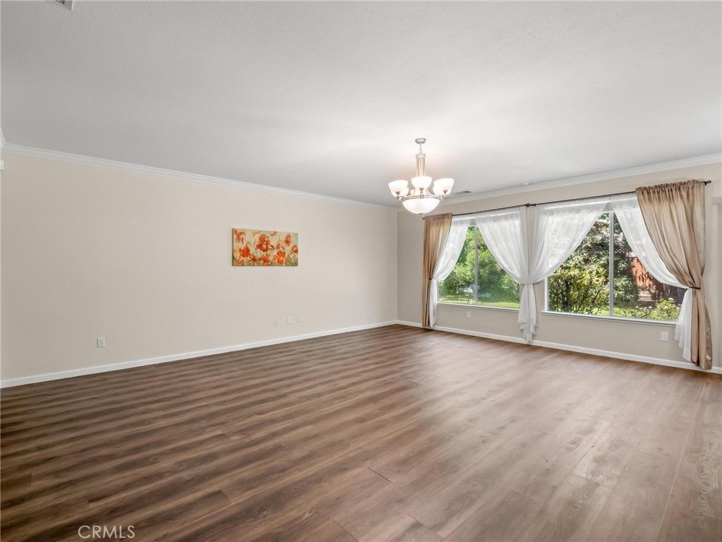 Image 10 of property listing at 2222 Carson, Clovis, CA 93611